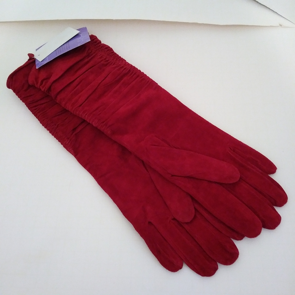 Hot In Hollywood Long Red Suede Gloves